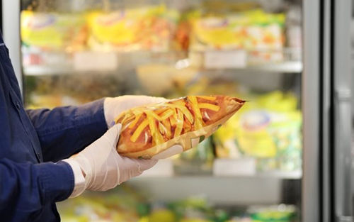 Thumbnail for Rockwell Automation, Actemium Deploy AI to Cut Refrigeration Energy Use by 17% in Frozen Food Production