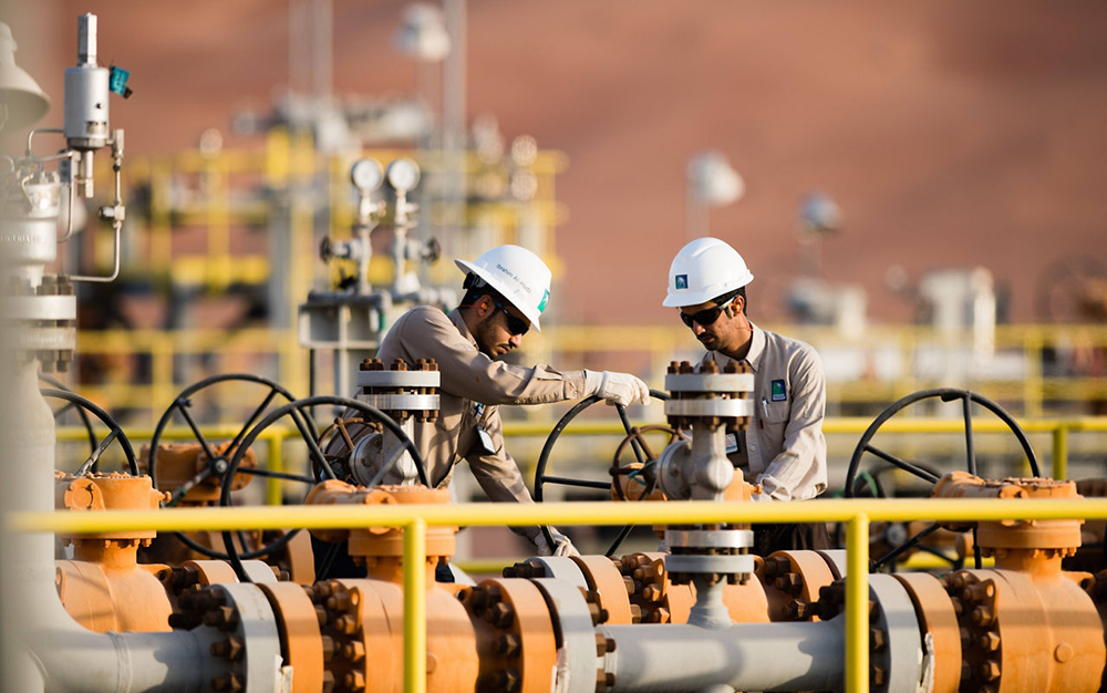 Thumbnail for Emerson and Aramco Deploy AI Solution Aimed at Higher Refinery Yield Volume and Efficiencies